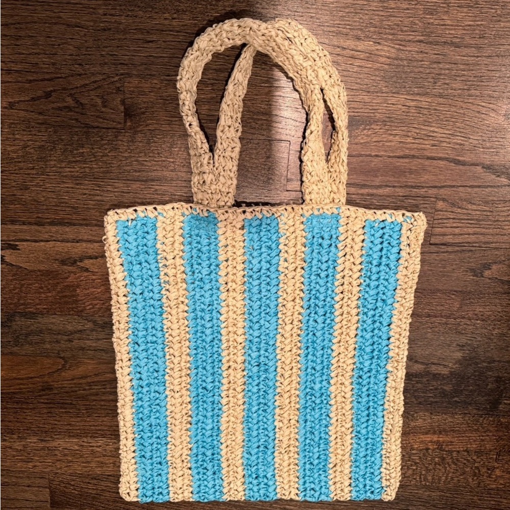 NWOT Woven Paper Tote Bag